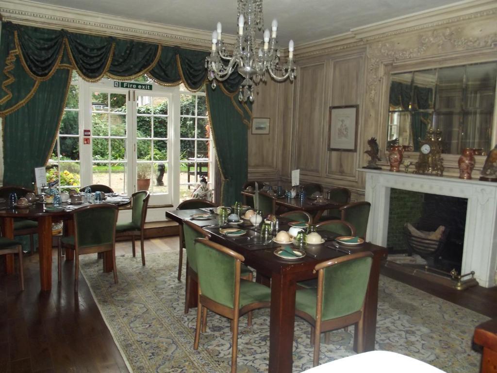 Harmondsworth Hall Guest House West Drayton  Zewnętrze zdjęcie